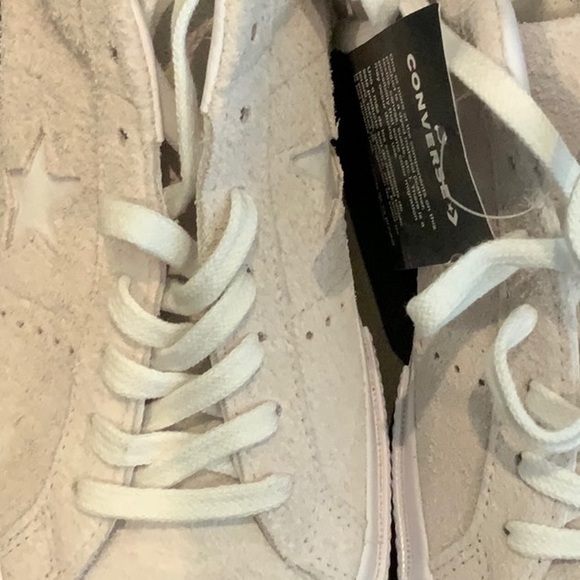 NWT BRAND NEW IN BOX CONVERSE SHOES ASSORTED SIZES - Picture 6 of 7